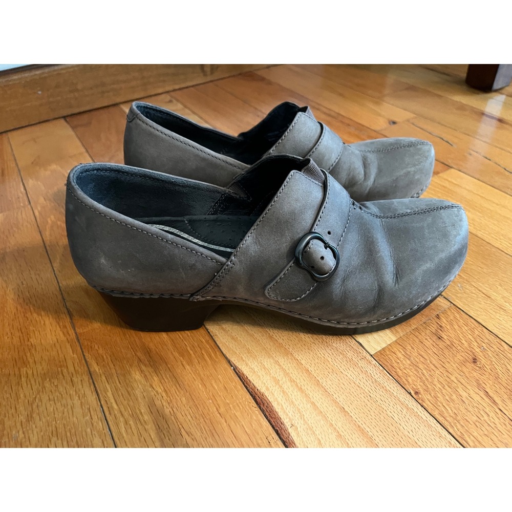 Dansko Tamara Grey Suede Leather Slip On Clog Shoes Womens Size EU 41/US 10.5